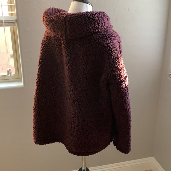 NWOT fluffy cowl neck sweater size XL - Picture 4 of 6